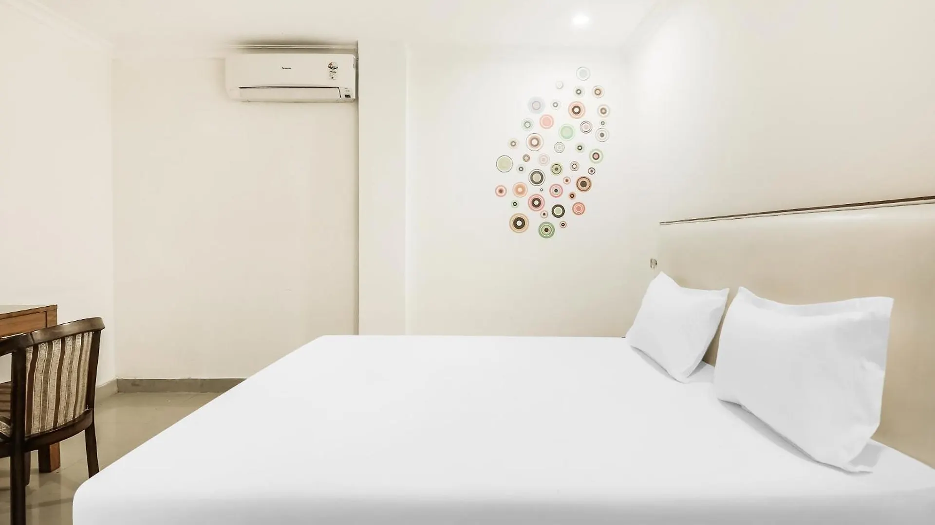 Collection O Sapphire Hotel Chandigarh 4*,